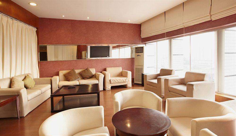 Warm Yes Business Hotel Kuangcsou Kültér fotó